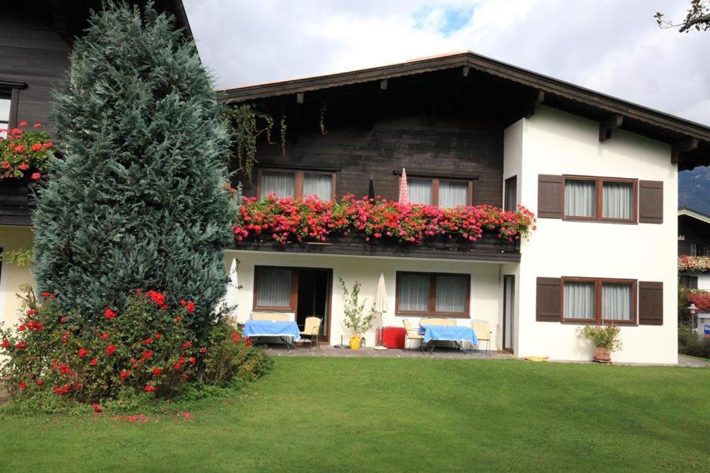 Haus Hager - Maria Hager Apartment Ellmau Exterior photo